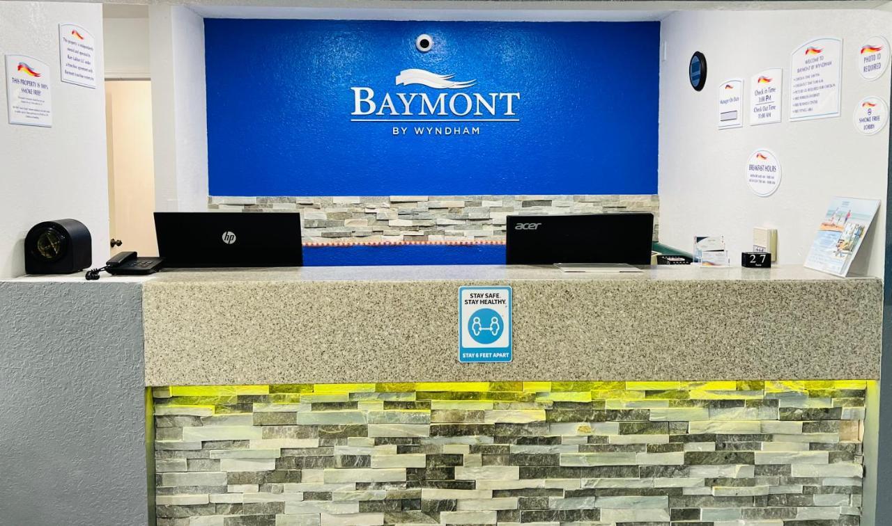 Baymont By Wyndham La Crosse/Onalaska Esterno foto